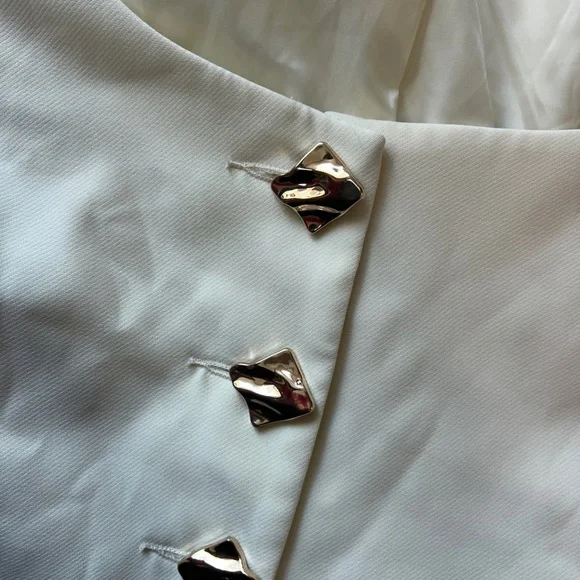 Cream Scoop neck Blazer Top with Gold Buttons - Picture 13 of 13